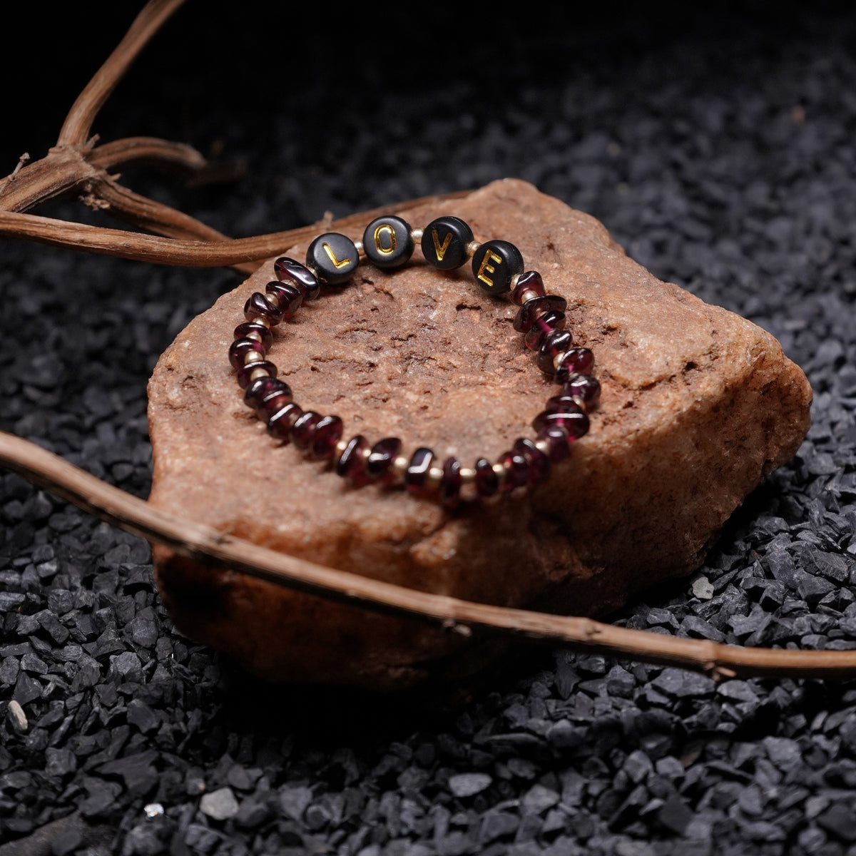 LOVE -  Garnet Chip Bracelet